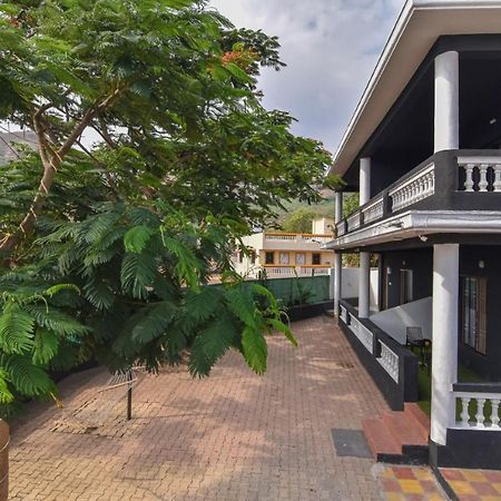 Empyrean Stay Ll 3Bhk Ll Jaguar Villa Ll Ac Ll Pvt Pool Ll Luxury Лонавла Екстер'єр фото