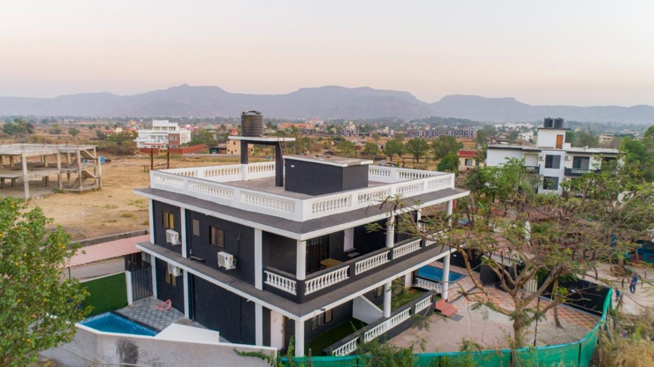 Empyrean Stay Ll 3Bhk Ll Jaguar Villa Ll Ac Ll Pvt Pool Ll Luxury Лонавла Екстер'єр фото