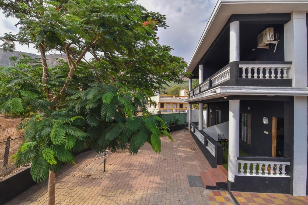 Empyrean Stay Ll 3Bhk Ll Jaguar Villa Ll Ac Ll Pvt Pool Ll Luxury Лонавла Екстер'єр фото
