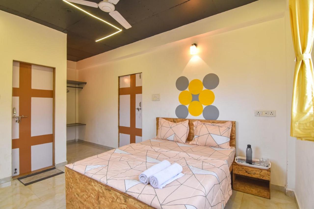 Empyrean Stay Ll 3Bhk Ll Jaguar Villa Ll Ac Ll Pvt Pool Ll Luxury Лонавла Екстер'єр фото